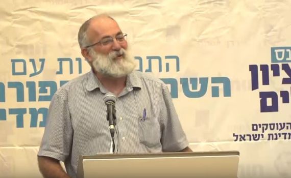 כל מי שגר פה מרגיש שגריר • ראיון עם מתי דן