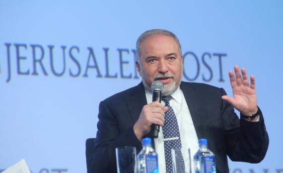 ליברמן מזכיר את מעלליו של איימן עודה