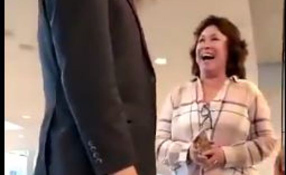 האישה מסרטון התפילין מפרסמת את גרסתה