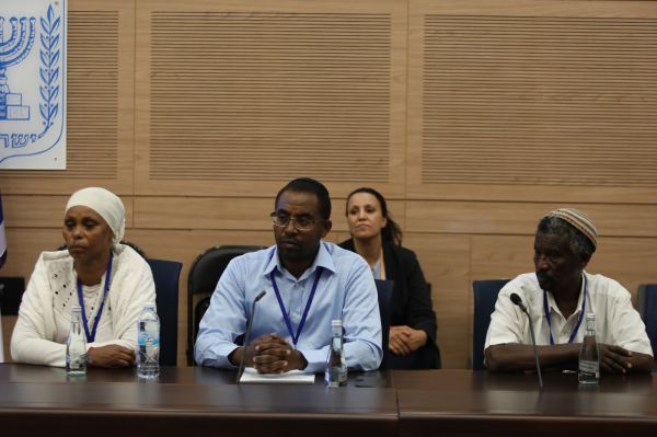 "עד עכשיו אמרו לנו לשתוק וזה מה שפגע בנו"