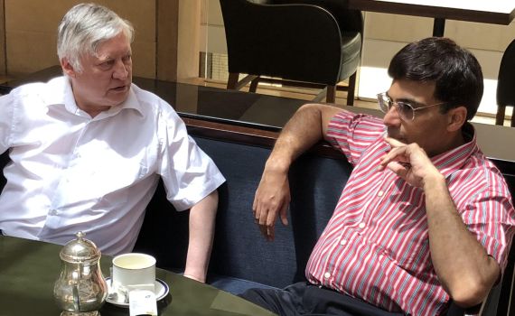 שחמט למתקדמים: אנאנד וקרפוב בראיון מיוחד לסרוגים