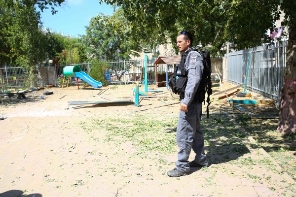 כמעט אסון: פצמ"ר התפוצץ בגן ילדים במועצה אשכול