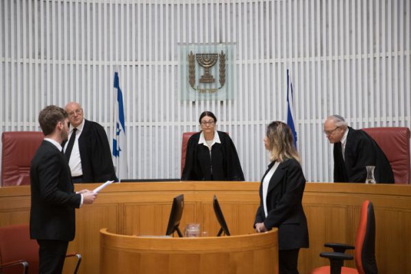 בגדי ה"התגברות" החדשים/ עו"ד אביעד ויסולי