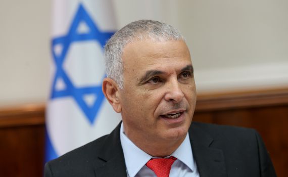 כחלון: "קיזוז משכורות מחבלים- נכון מוסרית"