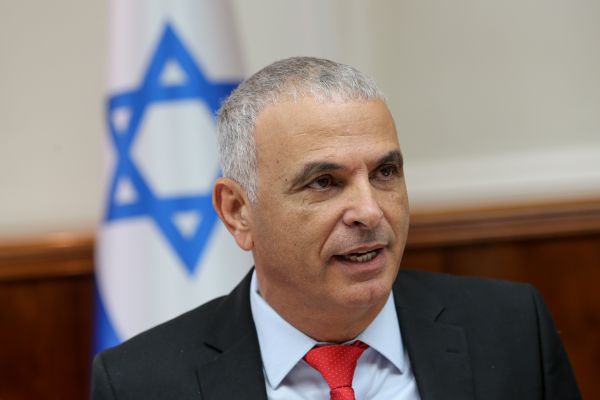 כחלון: "קיזוז משכורות מחבלים- נכון מוסרית"