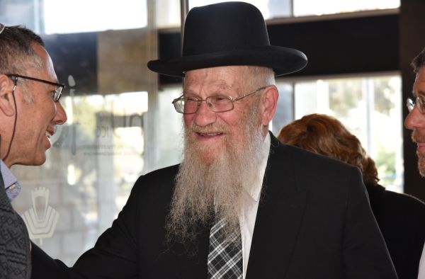 30 לרב הדרי: "בני עקיבא" ו"מלכות" שהלכו יחדיו