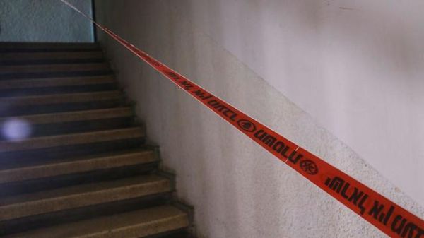 התקשר למשטרה ודיווח: "רצחתי את שתי אחיותי"