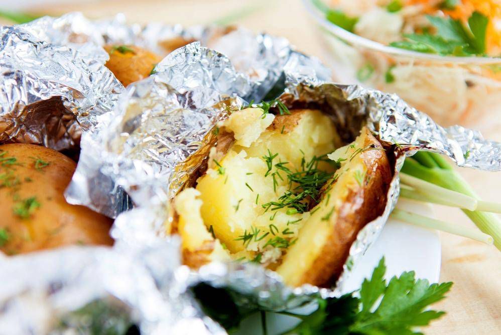 גם בלי מדורה: מתכונים מדליקים לתפוחי אדמה