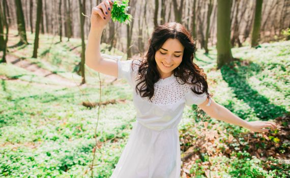 מתכננת ללבוש לבן? אלו הכללים שאת חייבת לדעת