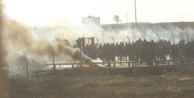 תיעוד: התפרעויות אלימות של הפלסטינים בעזה