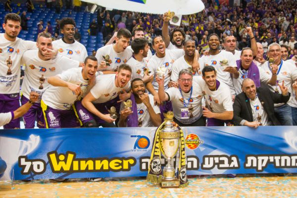 יום לפני הגמר: שחקן הפועל חולון חשוד בתקיפה