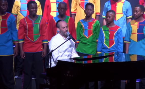 מיוחד: יונתן רזאל ומקהלה מאפריקה שרים קרליבך•צפו