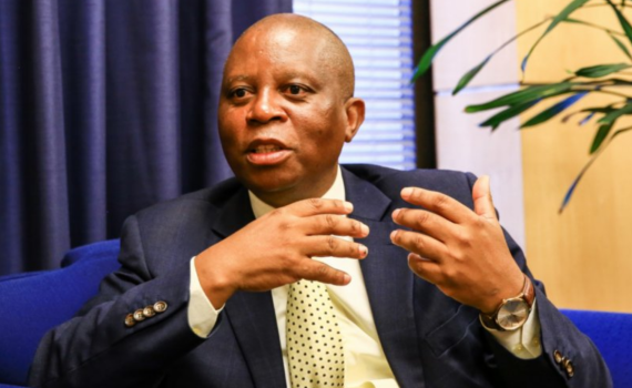 דרום אפריקה: חבר מועצה הושעה על תמיכה בישראל