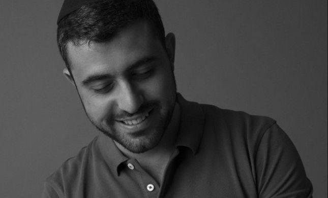 השחקן הבינלאומי התאהב בשיר של ישי ריבו ופרגן