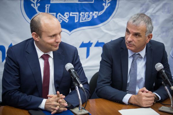 בבית היהודי משיבים מלחמה נגד כחלון: "נזיק לו"