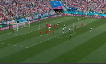 אנגליה מחצה עם שישיה; שער הסטורי לפנמה. צפו