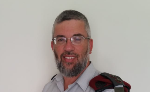 המפגש הראשון של הרב רונצקי עם הרבנות הצבאית