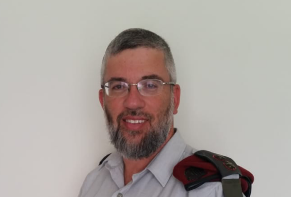 המפגש הראשון של הרב רונצקי עם הרבנות הצבאית