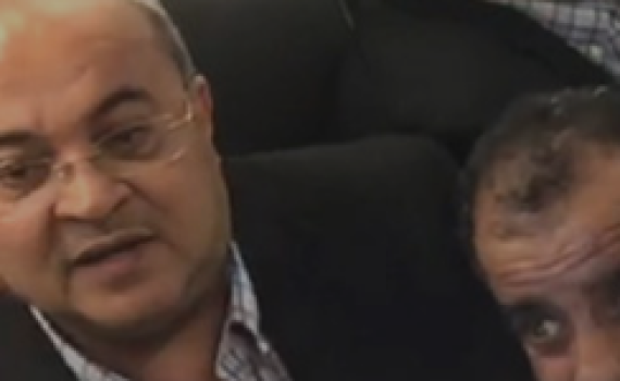 במעלית: עימות בין אחמד טיבי לציון אמיר. צפו