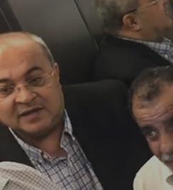 במעלית: עימות בין אחמד טיבי לציון אמיר. צפו