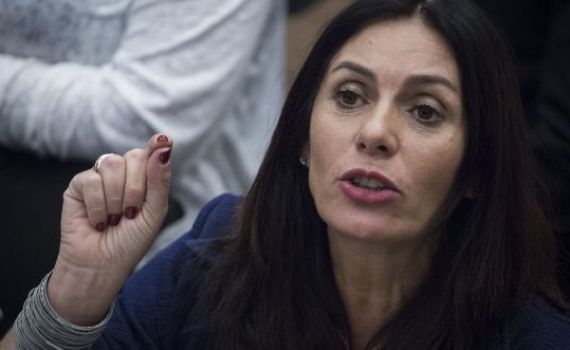 מירי רגב לסרוגים: "לא אשתוק לשימוש הציני בבמה הציבורית"