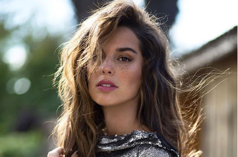 אושיית האופנה משתפת בטוקבק שהפך את עולמה