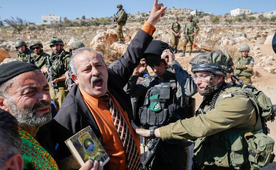 השרים יאשרו את חוק איסור תיעוד של חיילי צה"ל?