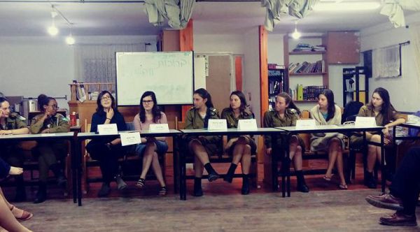 חשיפת סרוגים מסתעפת: "לא להצביע על המכינה"