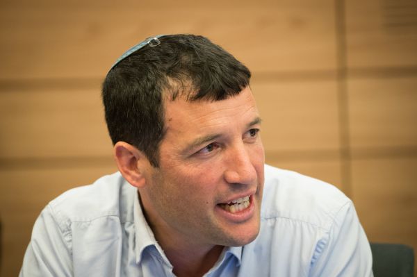 שילה אדלר יעזוב את מועצת יש"ע וירוץ בבנימין