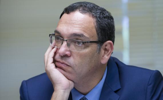 "חרפה דתית": הרב שי פירון בבקורת קשה על המגזר הסרוג