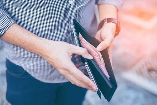 מחקר חדש חושף: מי מרוויח יותר, אשכנזי או מזרחי?