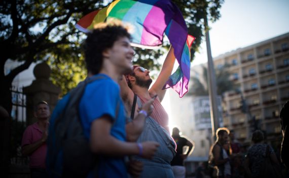 מגיש הטלויזיה: "לומר שהחיינו על מצעד הגאווה"