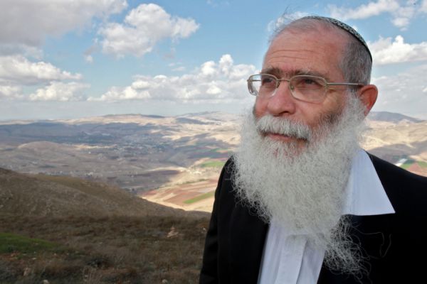 הרב אליקים לבנון פורש מתפקיד הרב של אלון מורה