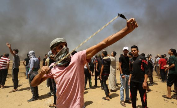 המחזאי הישראלי: "תושבי עזה חיים במעין מחנה ריכוז"