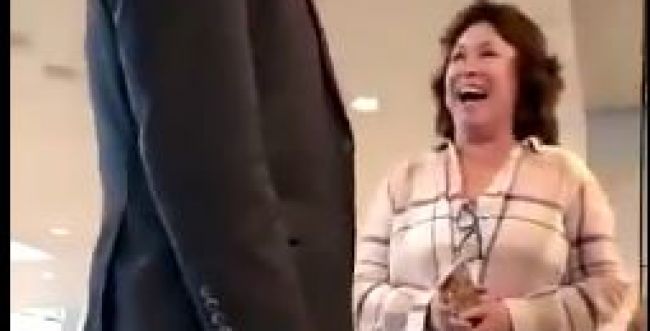 מרגש: התשובה המנצחת לסרטון התפילין• צפו