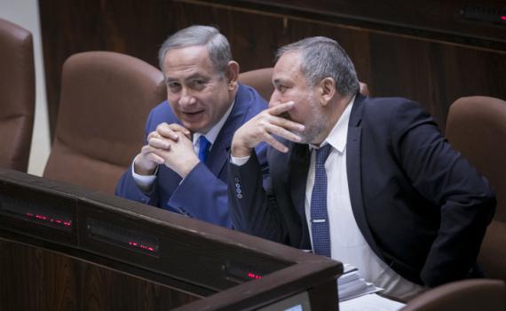 נתניהו פותח פער אדיר, ליברמן מתחזק לפיד נחלש