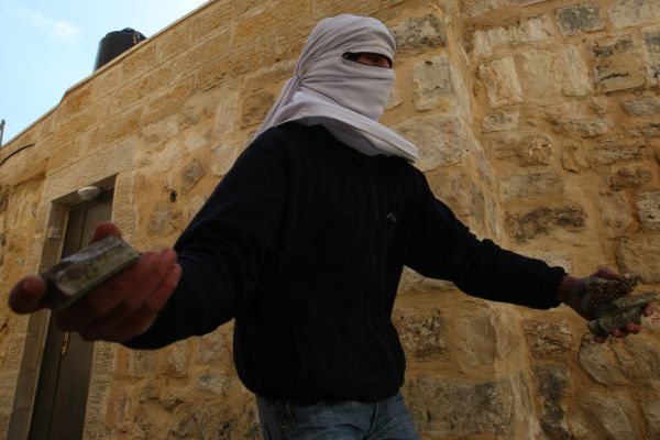 תושב דולב הוכה על ידי שלושה ערבים ונשדד