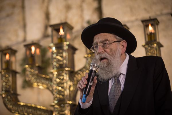 הרב שטרן לרגב: "לוותר על אירוח האירוויזיון בישראל"