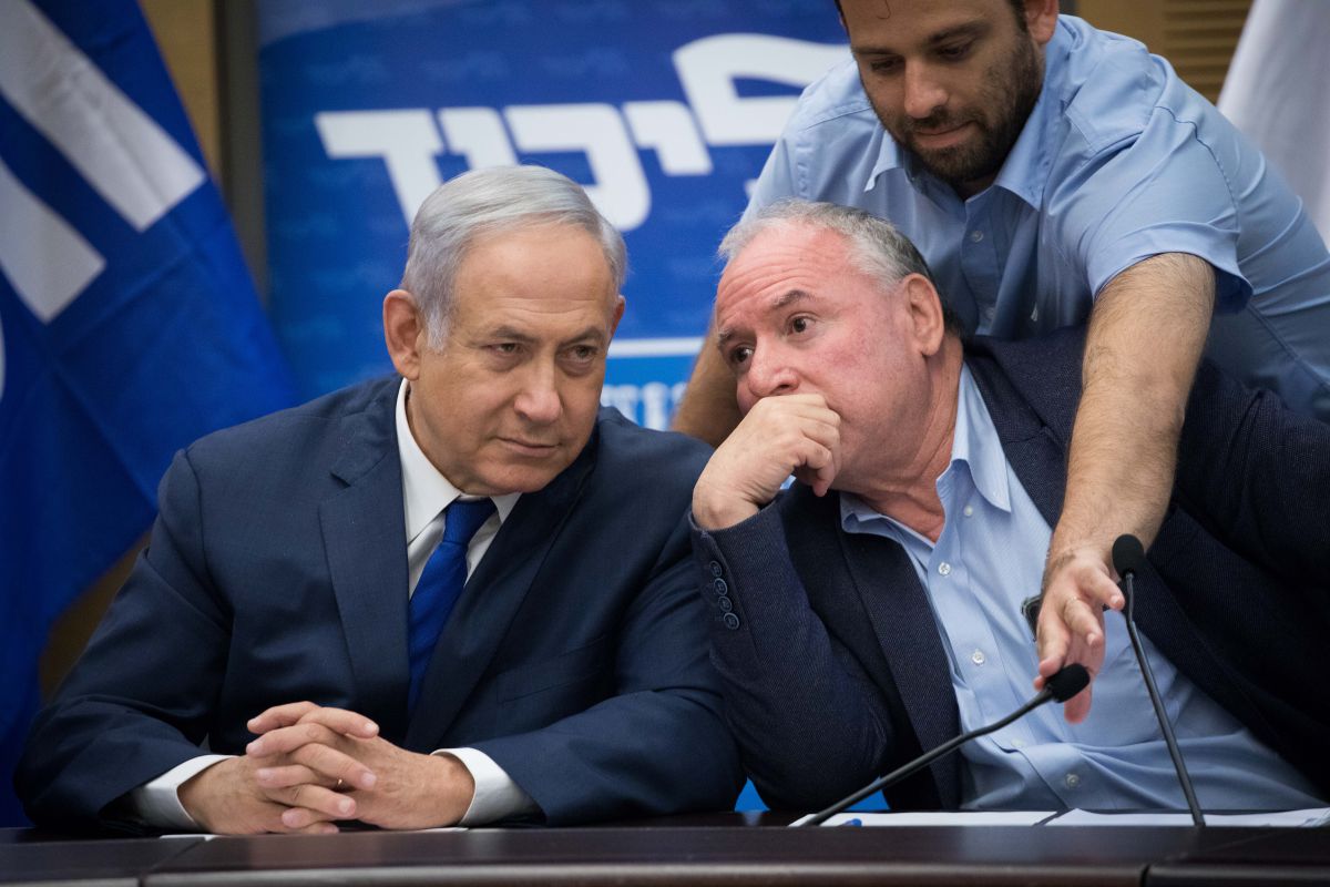 אמסלם הגיש "חוק צרפתי" האוסר חקירת ראש ממשלה