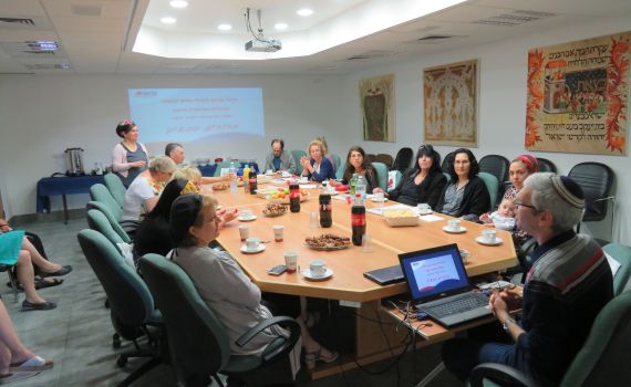 במכללת הרצוג: מובילים את שילוב התקשוב