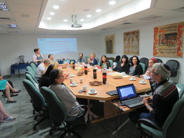 במכללת הרצוג: מובילים את שילוב התקשוב