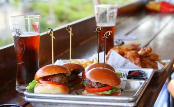 מסעדת רחוב חדשה וכשרה למהדרין משגעת את י-ם