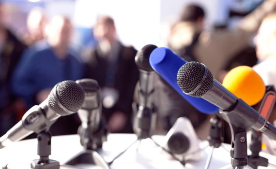 הסקר חושף: מי העיתונאי שהכי מייצג את דעתך במגזר