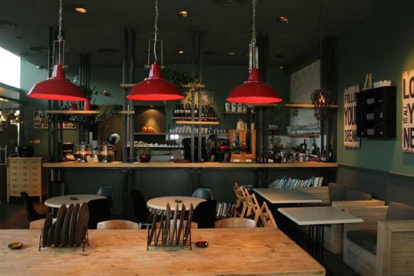 קפה, נשמה?| ביקורת מסעדות| "עלמא"