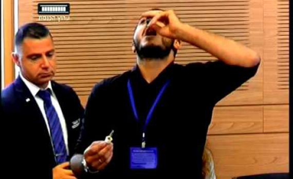 הזוי: שתה שמן קנאביס בכנסת ועורר מהומה. צפו