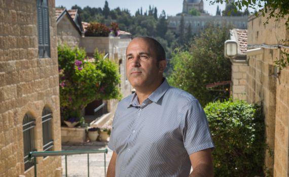 קינג תוקף את האיחוד: "פוליטיקה קטנה ומבישה"