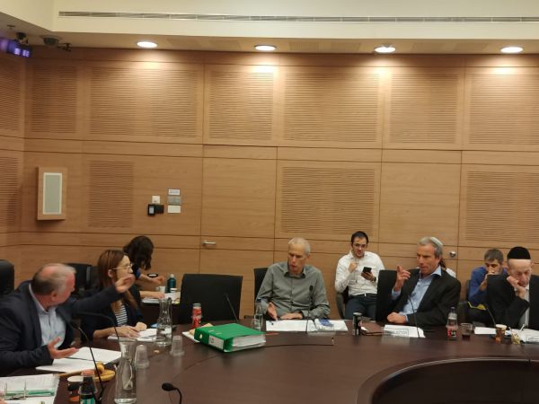 מקלב ושטרן התווכחו: גיוס לצה"ל או לימוד תורה?