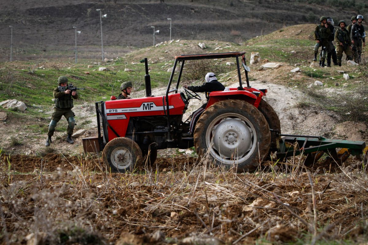 המשטרה במסר אבסורדי לחקלאים: "עלייה בגניבות"