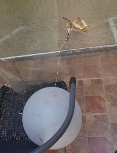 לא רק בעוטף עזה: בלון נפץ נחת בחצר בית בירושלים