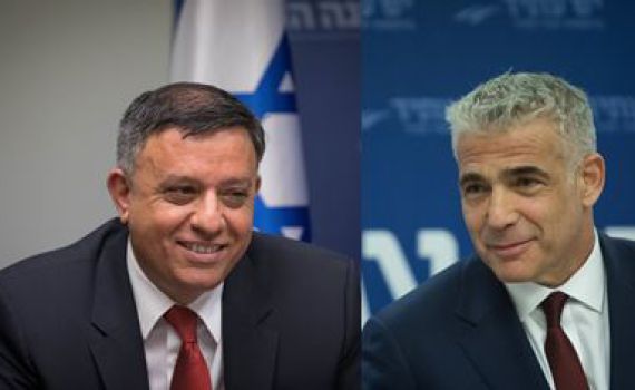 קרב באופוזיציה; המחנה הציוני ומרצ נגד יש עתיד